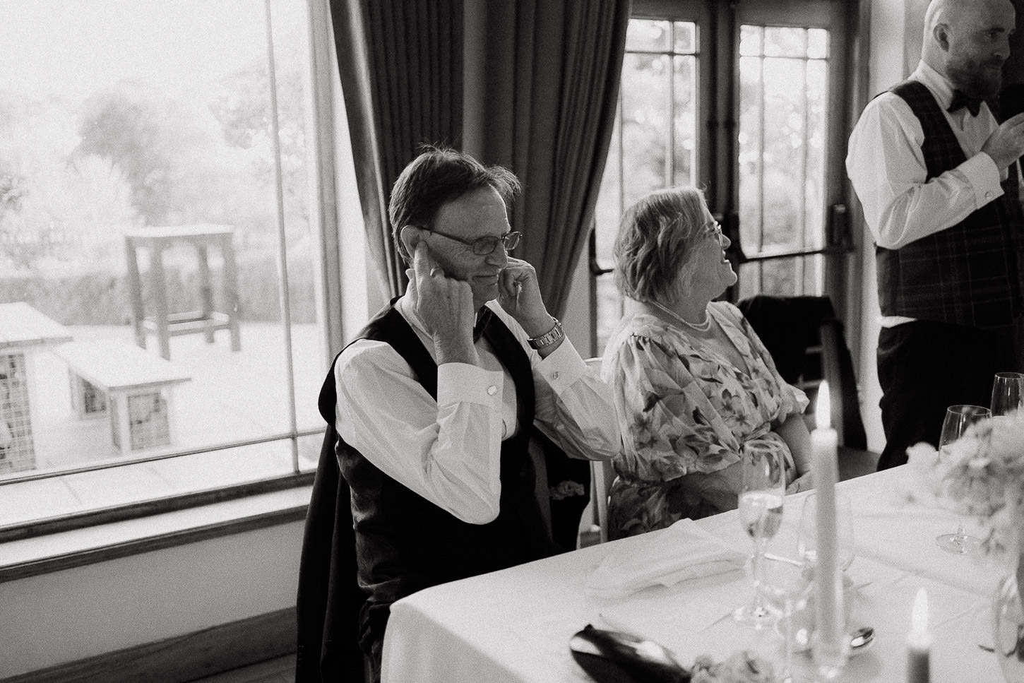THE KING ARTHUR WEDDING PHOTOGRAPHY SWANSEA GOWER 027 THE KING ARTHUR WEDDING PHOTOGRAPHY SWANSEA GOWER 027
